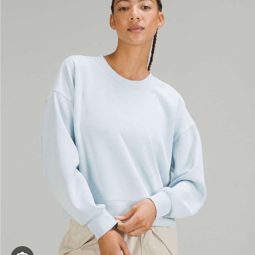 lululemon athletica Sheer Blue Softstreme perfectly oversized cropped Crew